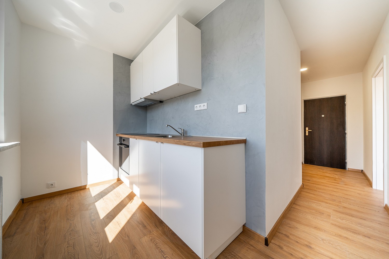 Prodej byt 2+1 - Roztoky, okres Rakovník, 52 m² - 2