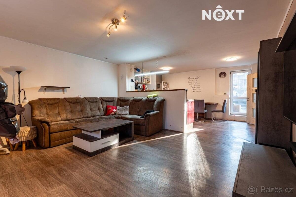 Rodinné domy, Židlochovice, 667 01