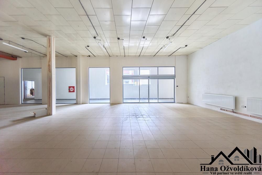 Pronájem obchodní prostory - Boskovice, 680 01