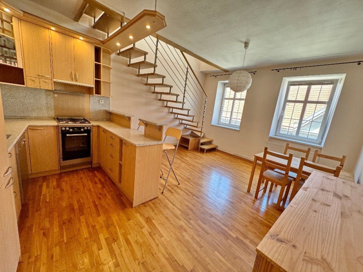 Pronájem byt 4+kk - Podjezd, Prostějov, 110 m²