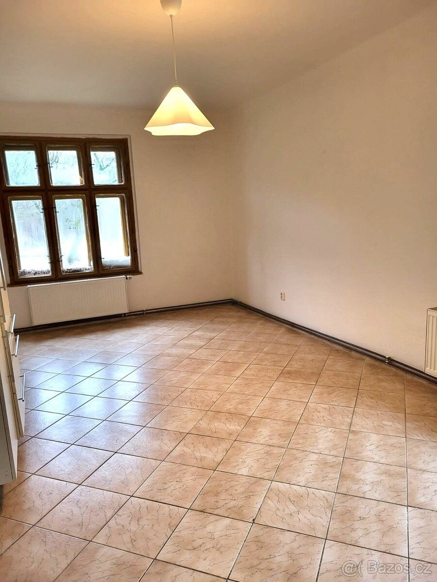 Pronájem byt - Praha, 165 00