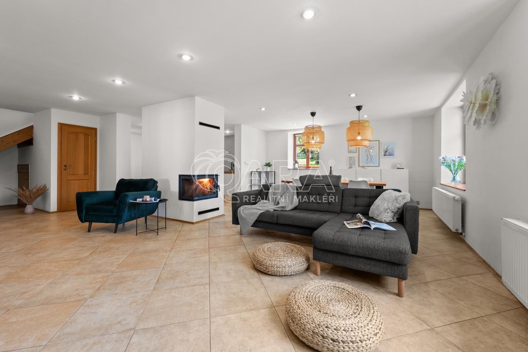 Prodej rodinný dům - Slabce Rousínov, 198 m² - 1