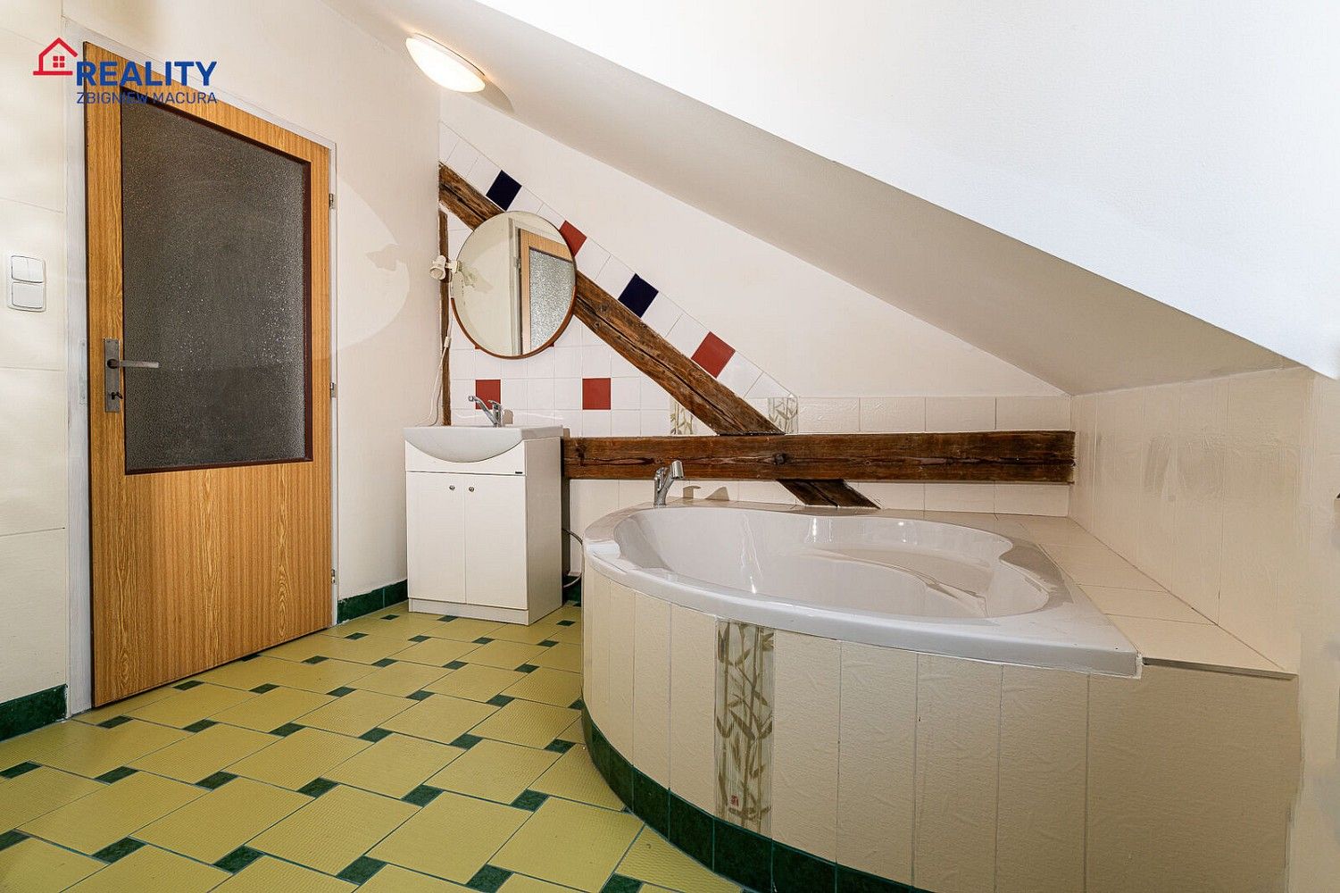 3+1, Masarykovy sady, Český Těšín, okres Karviná, 105 m² - 2