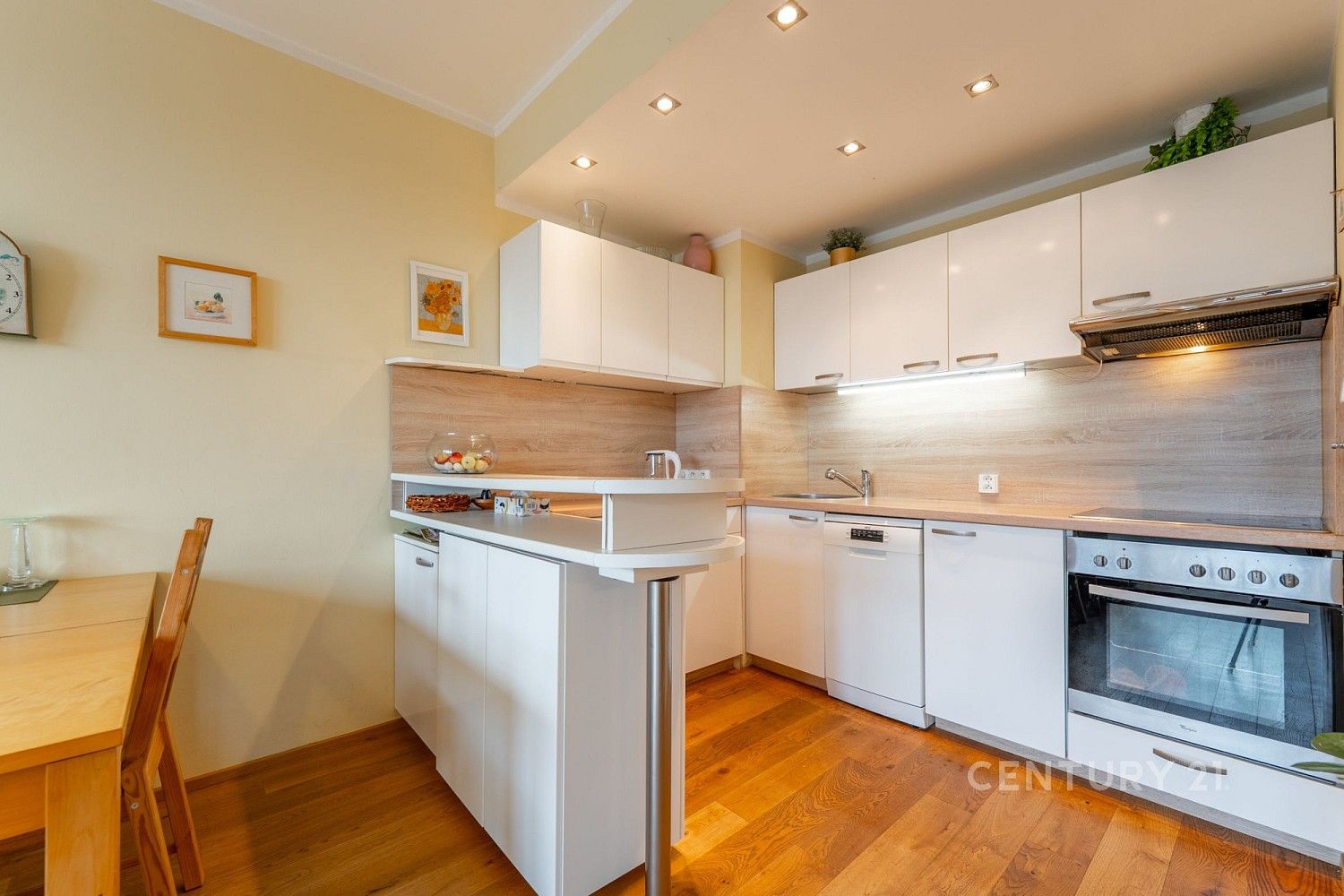 2+kk, Praha - Hlubočepy, okres Praha 5, Hlavní město Praha, 48 m² - 2