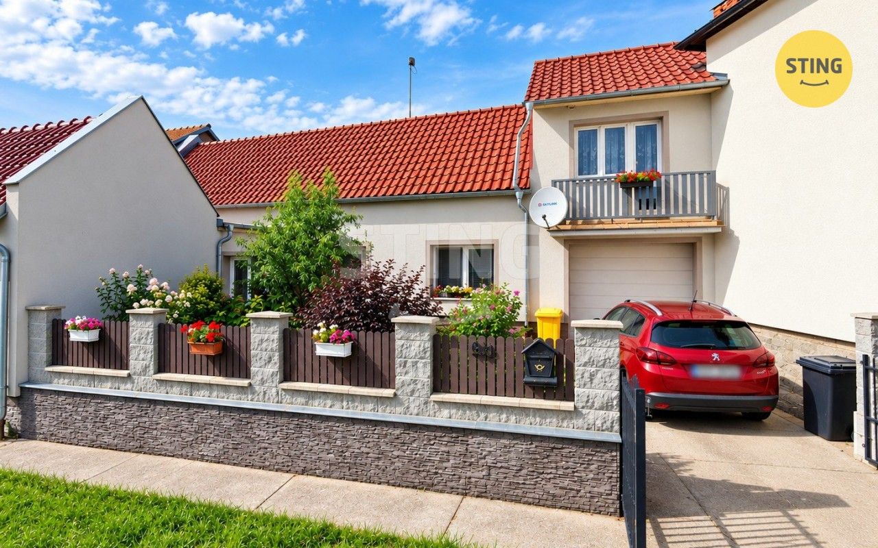Rodinné domy, Pivín, 160 m²