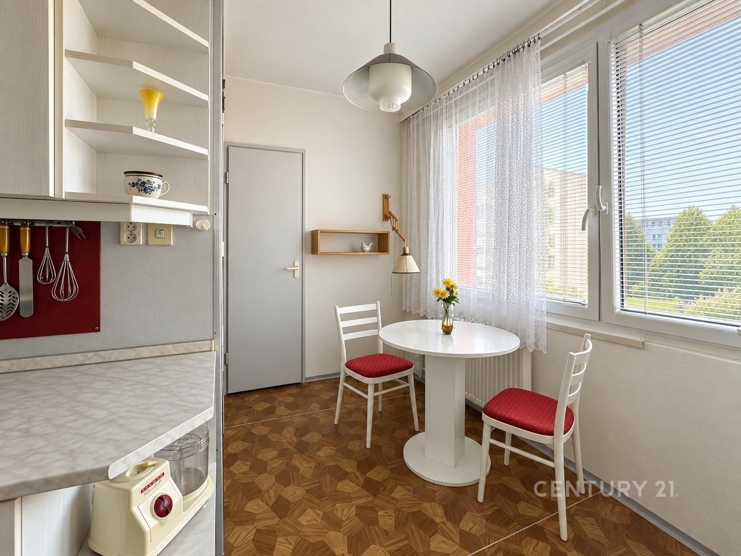 Pronájem byt 2+1 - Na Bílé husi 1071, Blatná, 55 m² - 5