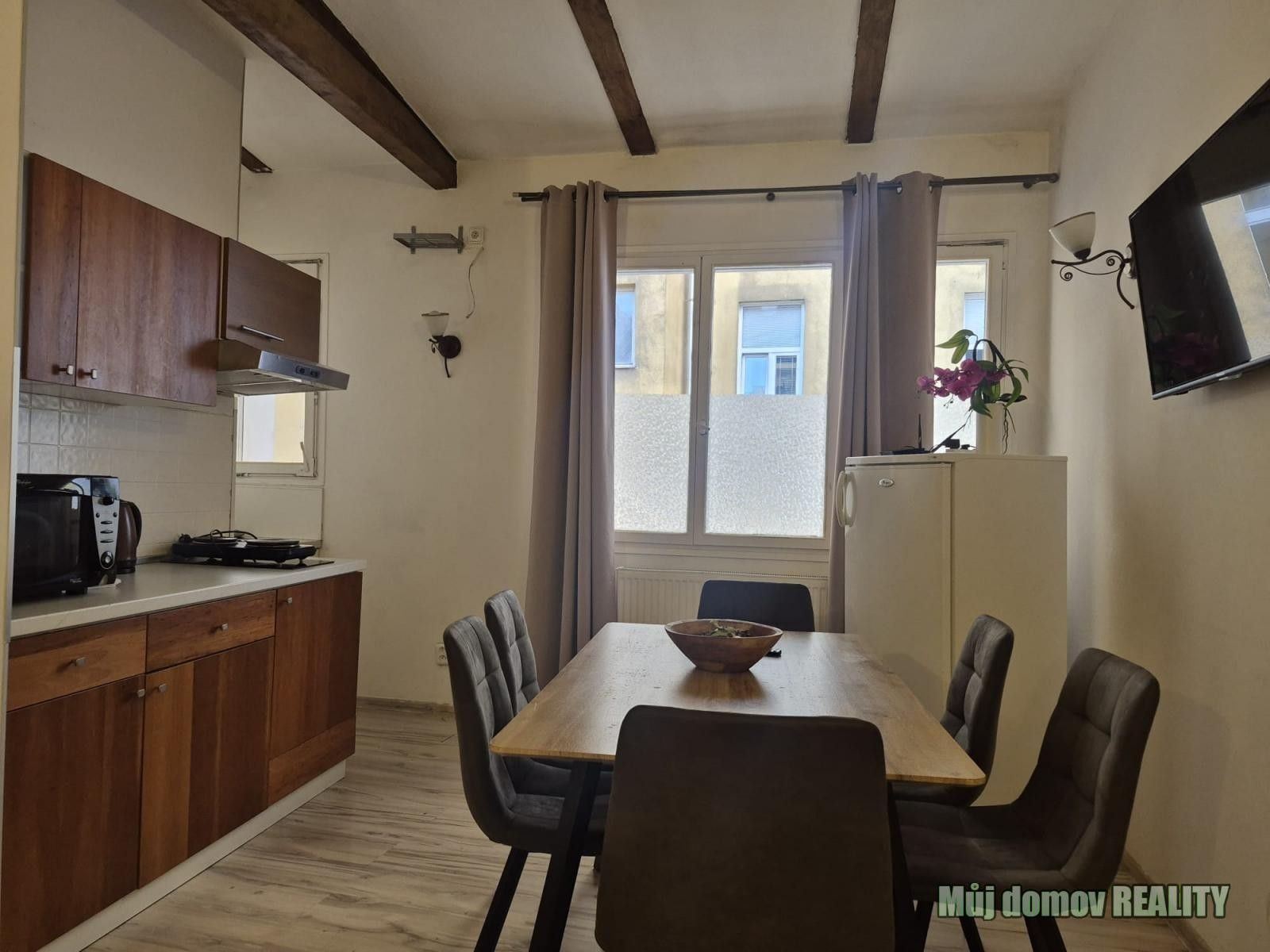 3+kk, Křižíkova, Praha, 120 m² - 1