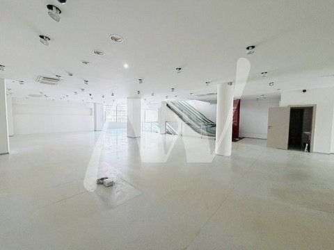 Pronájem obchodní prostory - Praha - Nové Město, okres Praha 1, Hlavní město Praha, 306 m² - 5