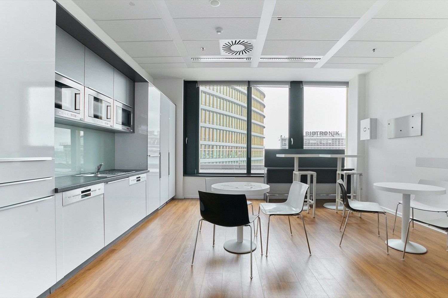 Pronájem kancelář - Praha, 1 511 m² - 5