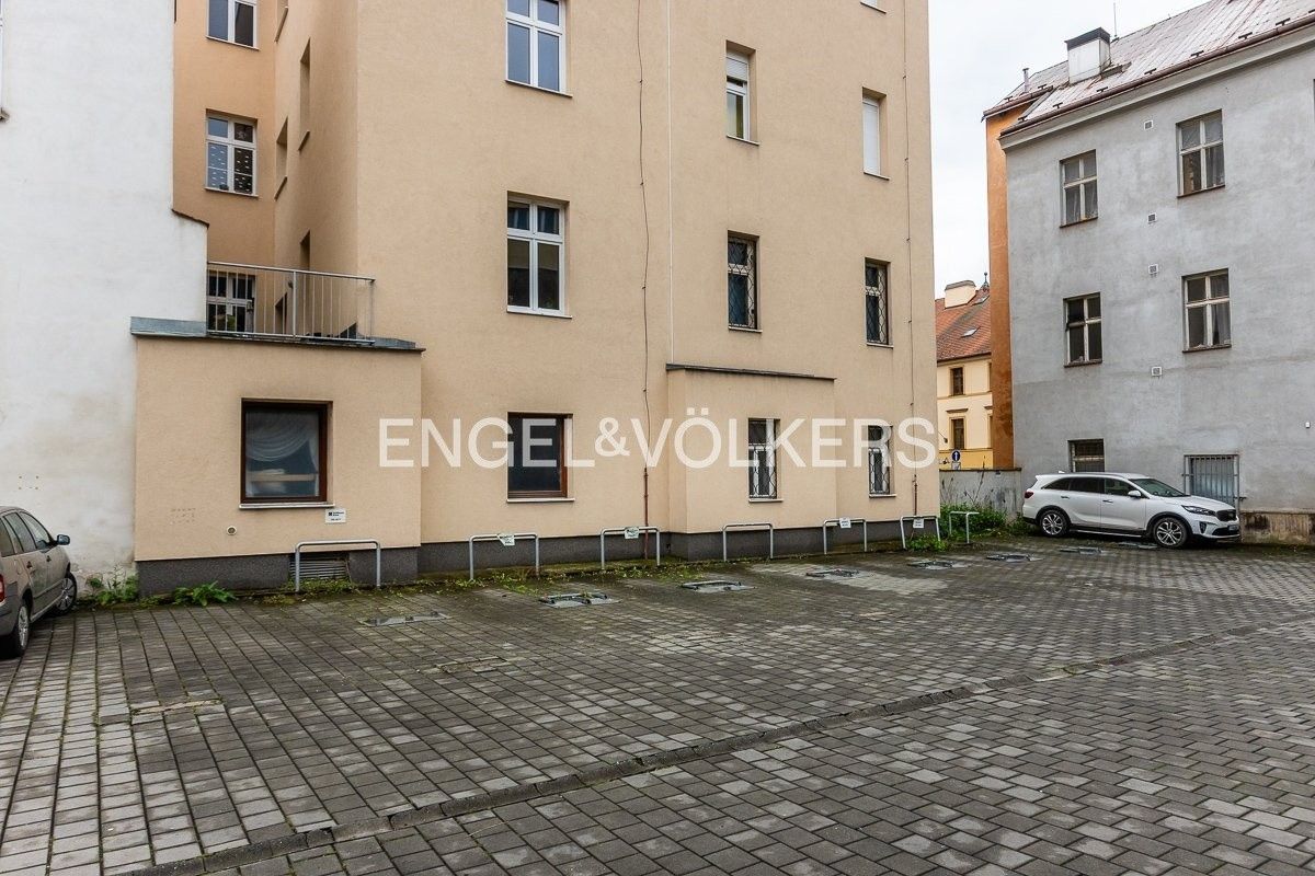 Ostatní, Bezručova 186, Plzeň Vnitřní Město, 9 m²