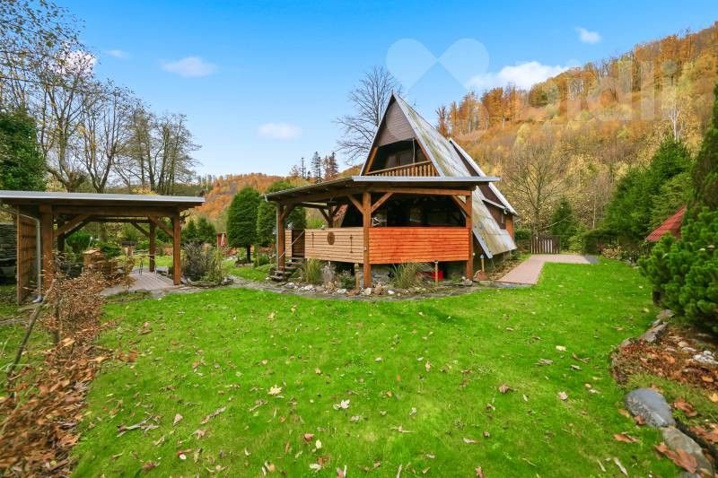 Chaty, Hrubá Voda, Hlubočky, 102 m²