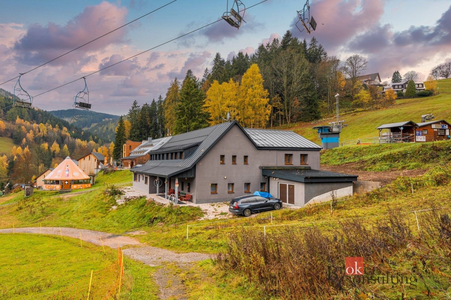Ubytovací zařízení, Velká Úpa, Pec pod Sněžkou, 390 m² - 2