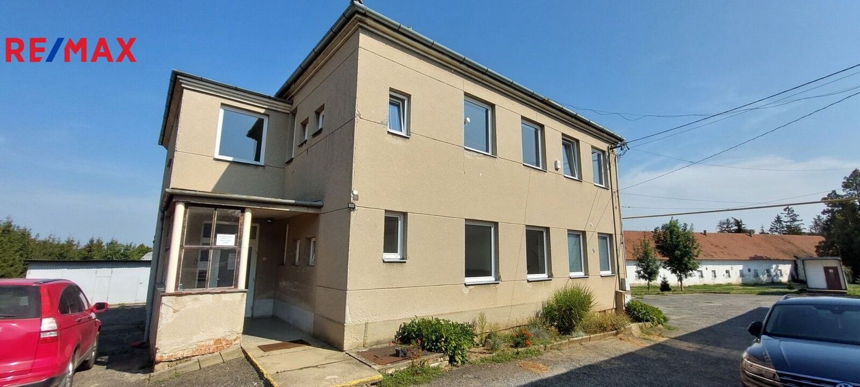 Sklady, Drnovice, 107 m²