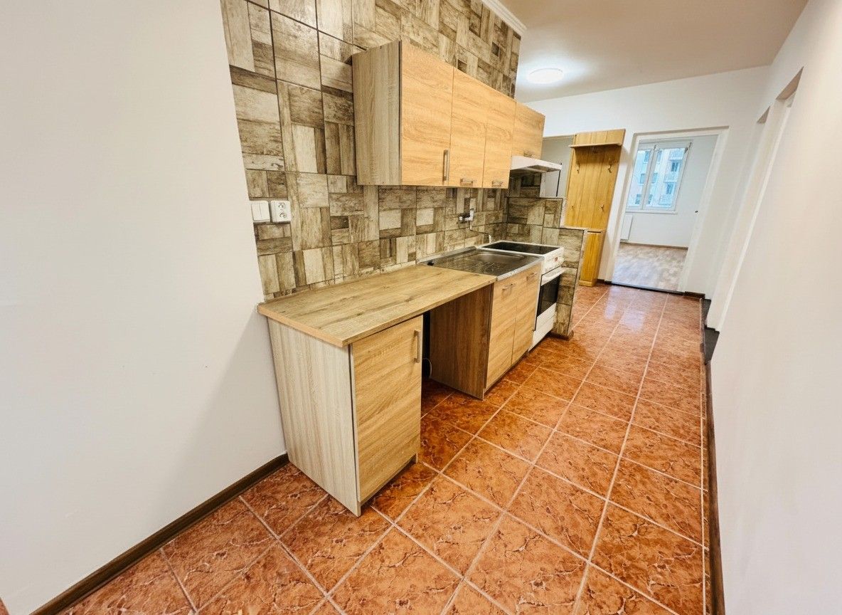 Pronájem byt - Chomutov, 430 04