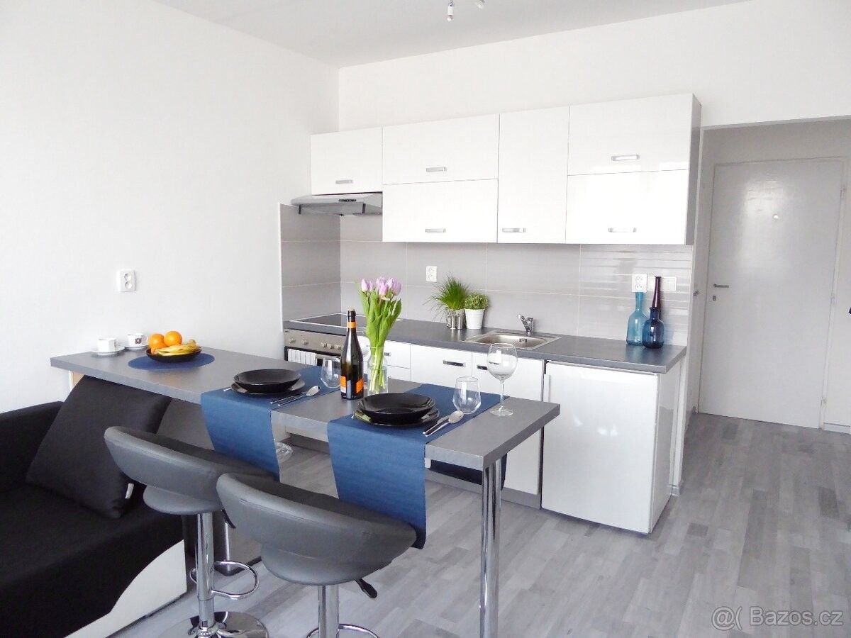 Byty, Turnov, 511 01