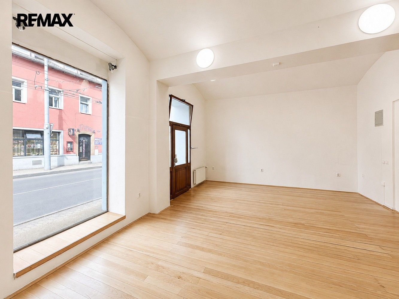 Obchodní prostory · 40 m² · Plzeň - Jižní Předměstí, okres Plzeň-město, Plzeňský kraj - 3