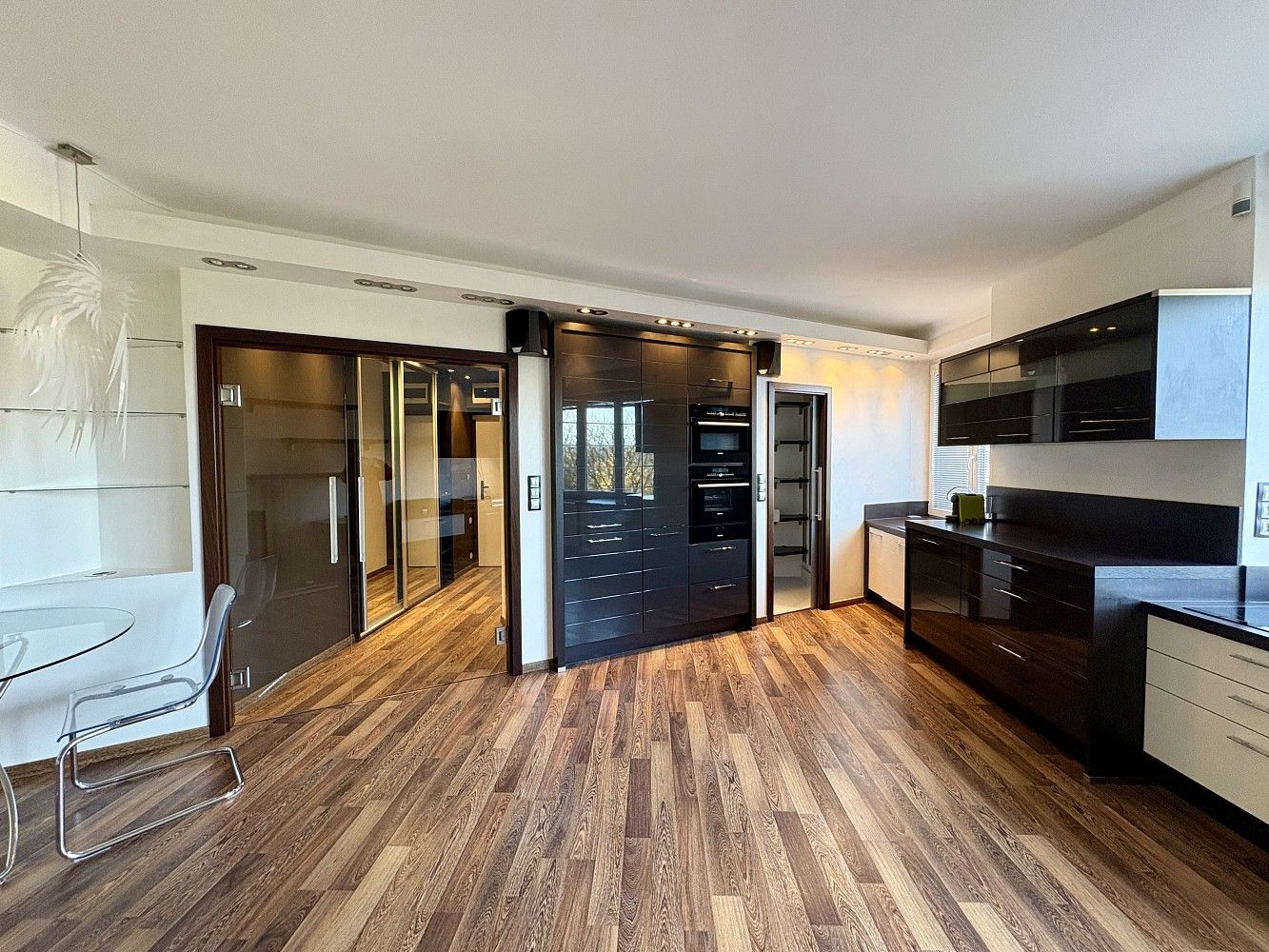 2+kk, Plzeň - Lobzy, okres Plzeň-město, Plzeňský kraj, 53 m² - 1