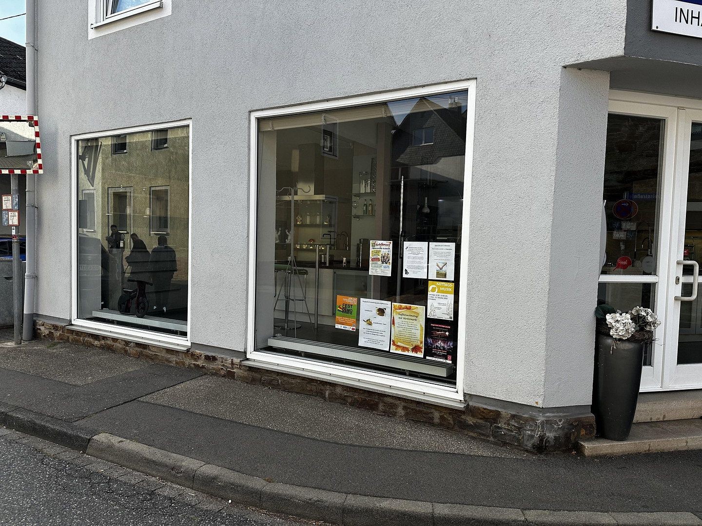 Kancelář · 100 m² · Hinterdorfstrasse 41 Koblenz Arzheim Rheinland-Pfalz 56077 - 4