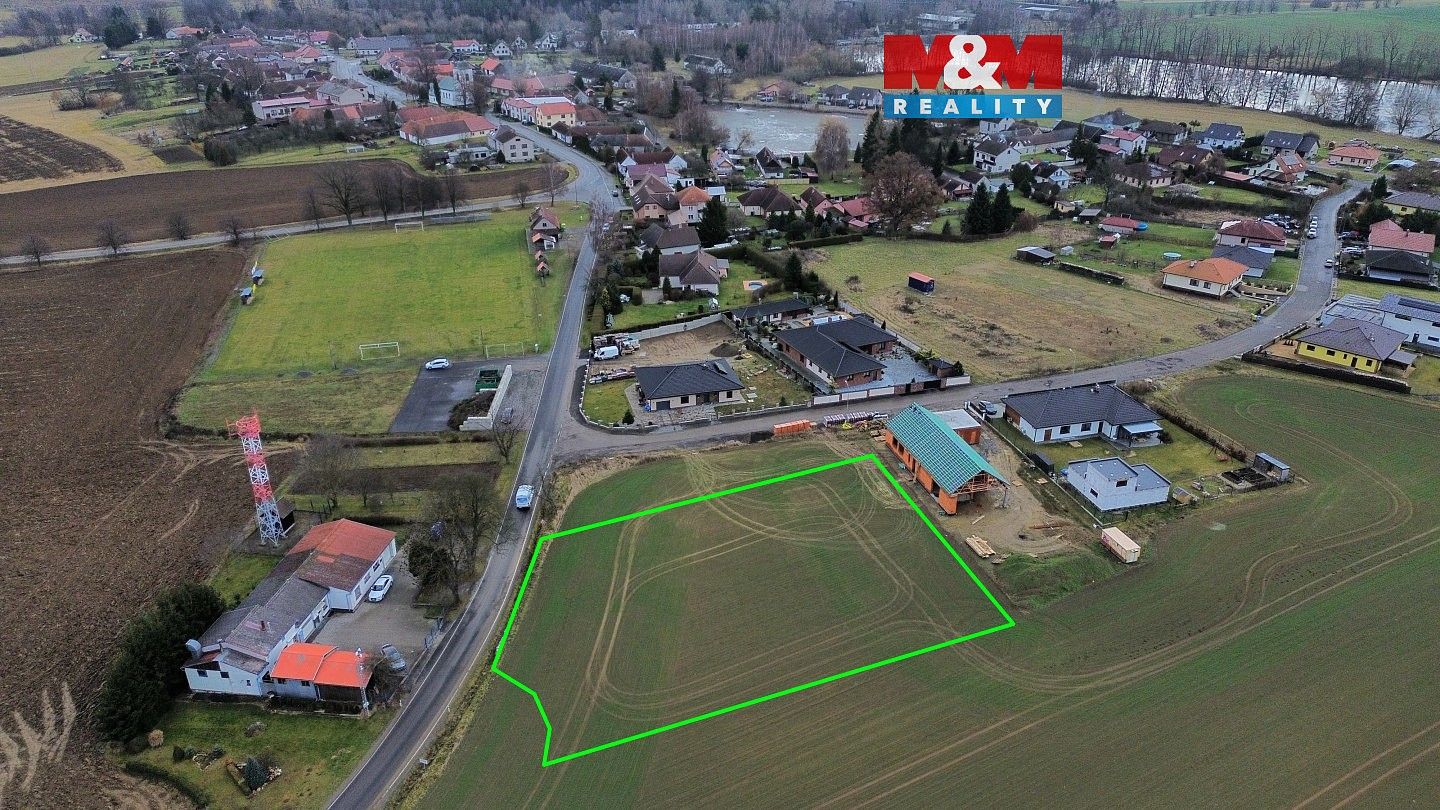 Pozemek pro bydlení, 3 083 m²