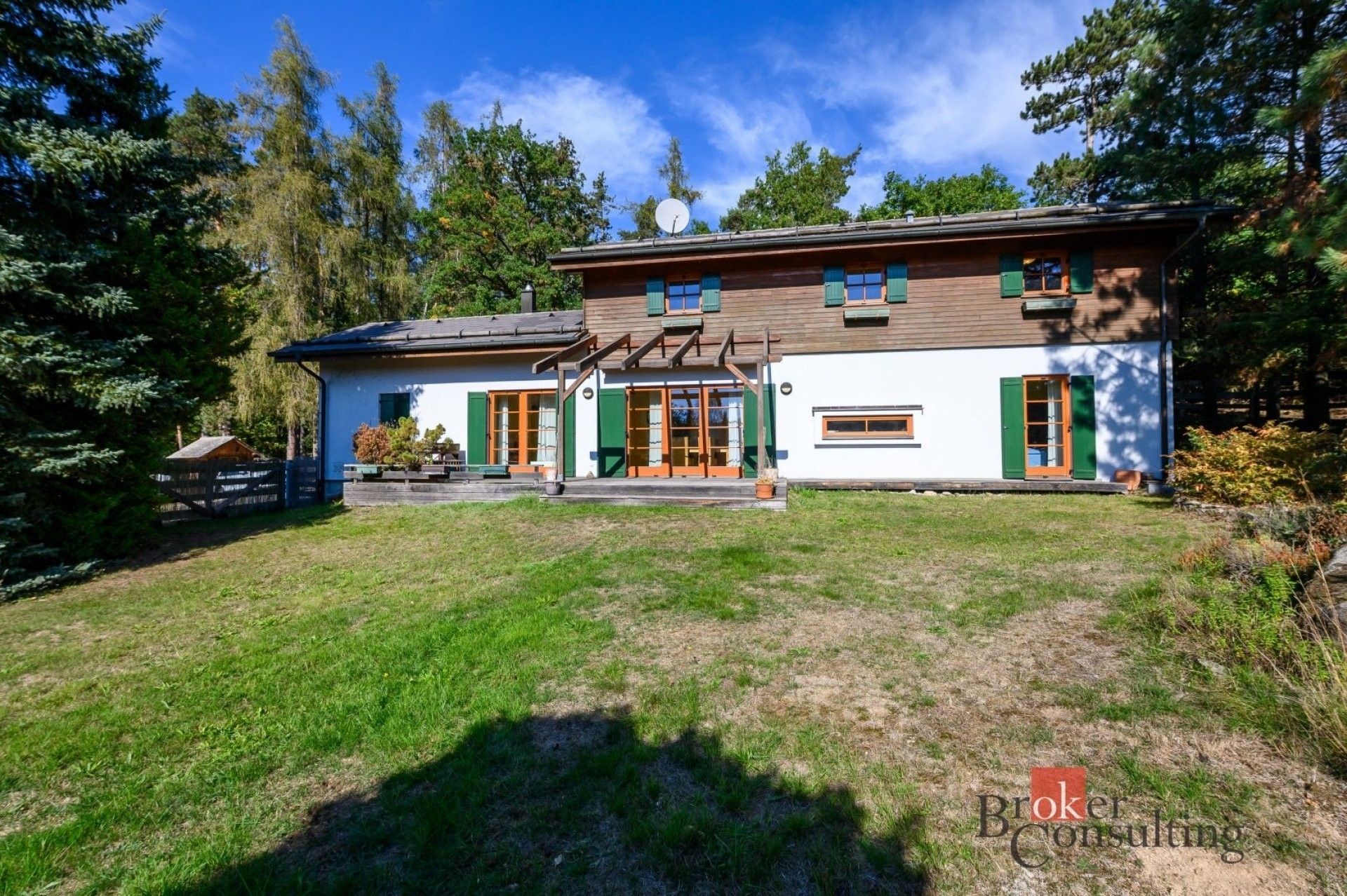 Prodej rodinný dům - Olšany, 240 m² - 5