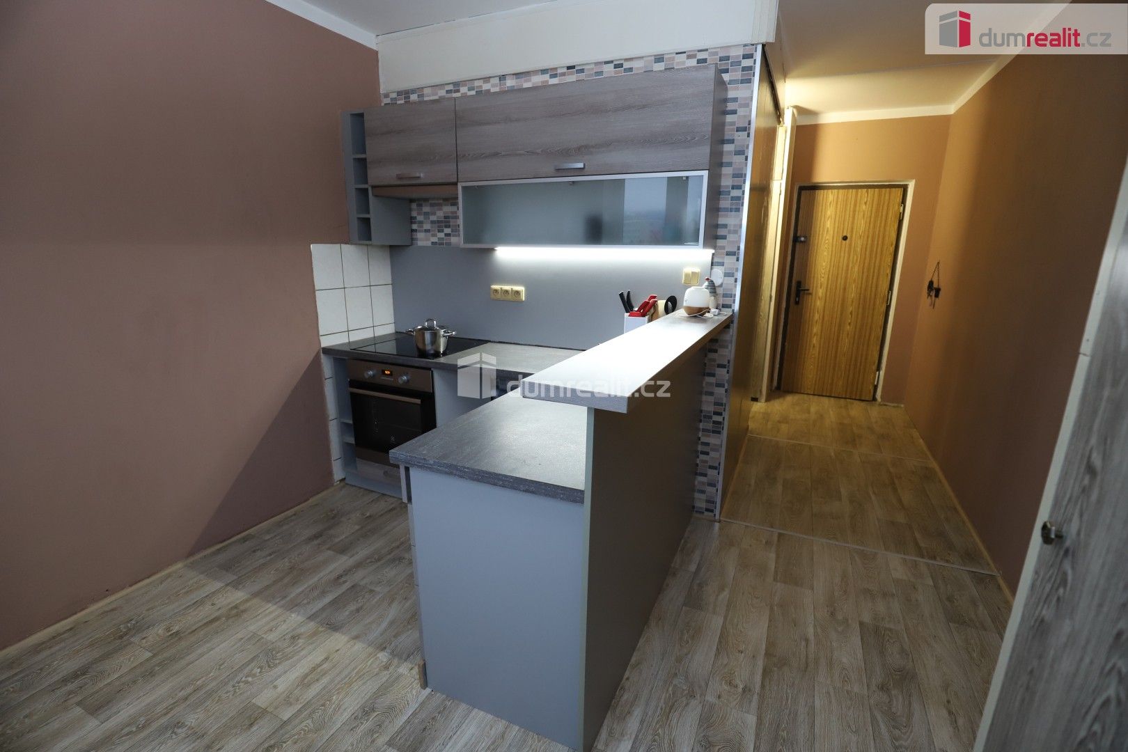 Pronájem byt 1+1 - Křížová, Sokolov, 41 m²