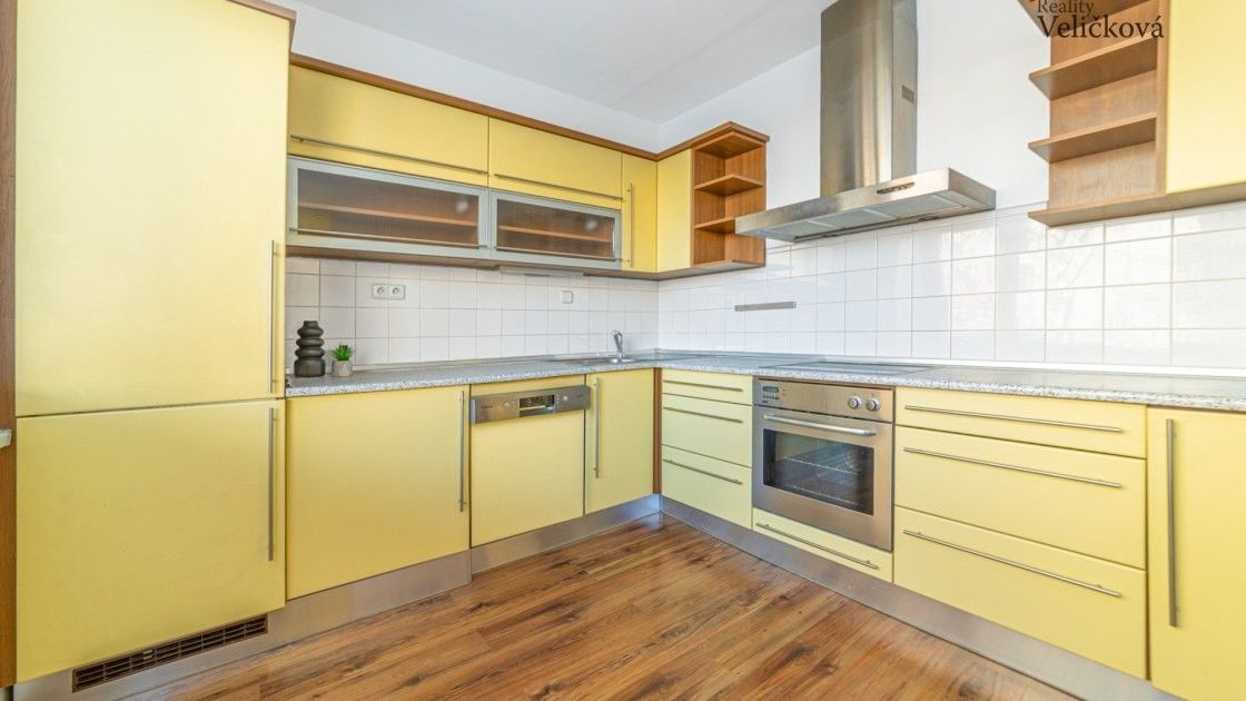 Byty, Hradec Králové, 500 11