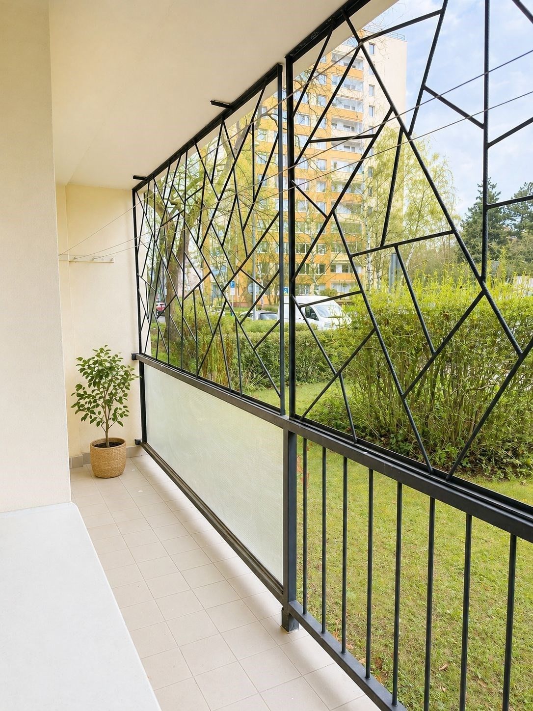 Byt 3+1 · 78 m² · Pod strání 2165, Praha Strašnice - 3