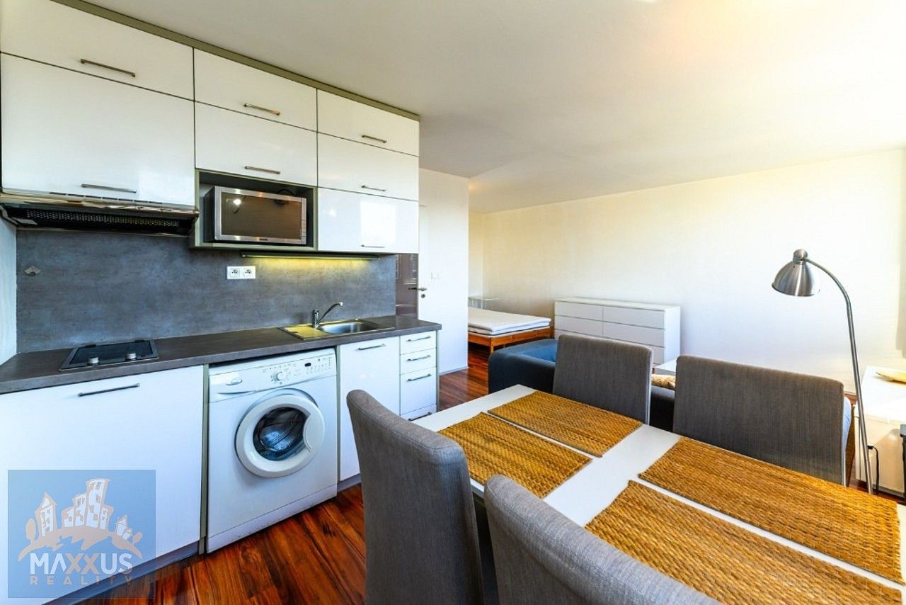 Byt 1+kk · 37 m² · Molákova, Praha 8 - Karlín - 3