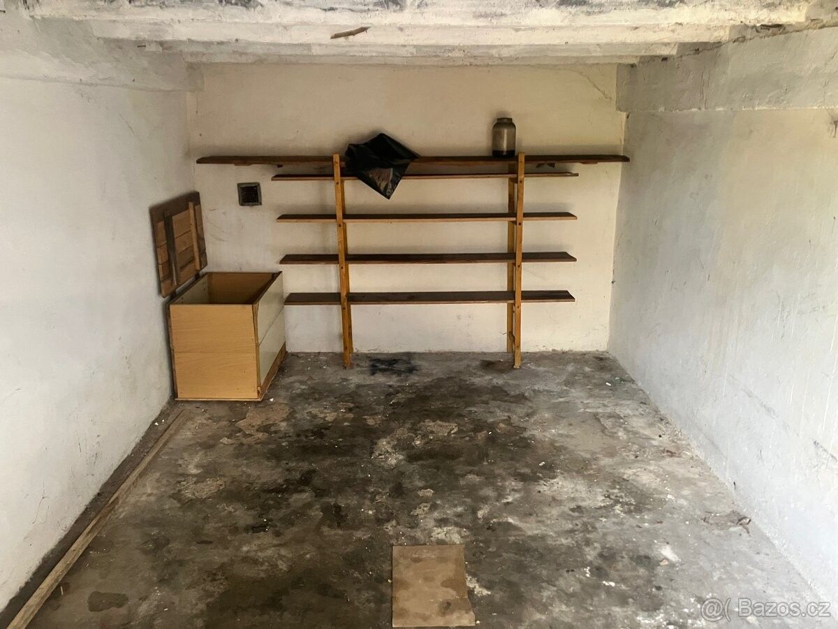 Pronájem garáž - Přelouč, 535 01