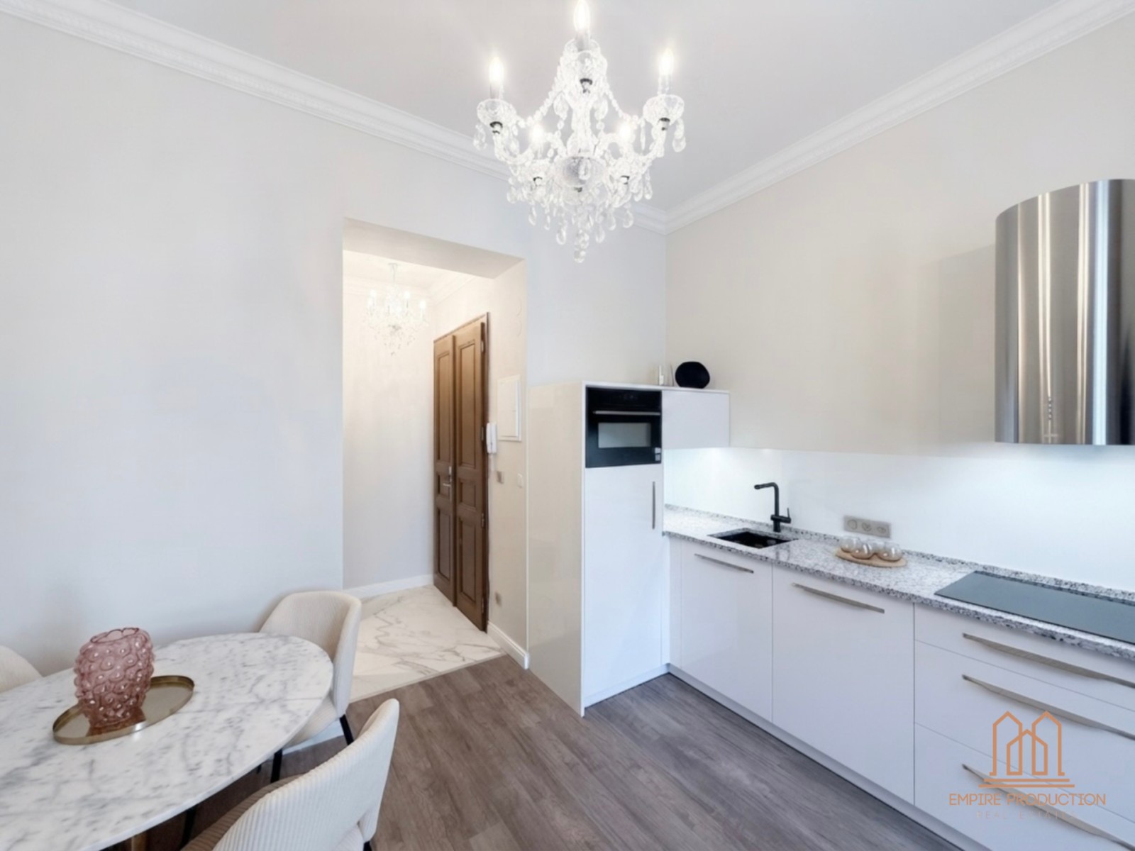 Byt 2+kk · 43 m² · 28. pluku, Praha - Vršovice - 3