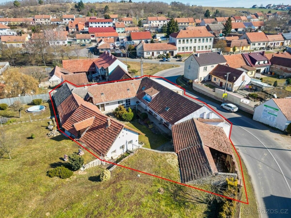 Prodej rodinný dům - Ivančice, 664 91