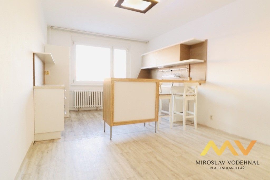 Pronájem byt 2+kk - třída Edvarda Beneše, Hradec Králové, 41 m²