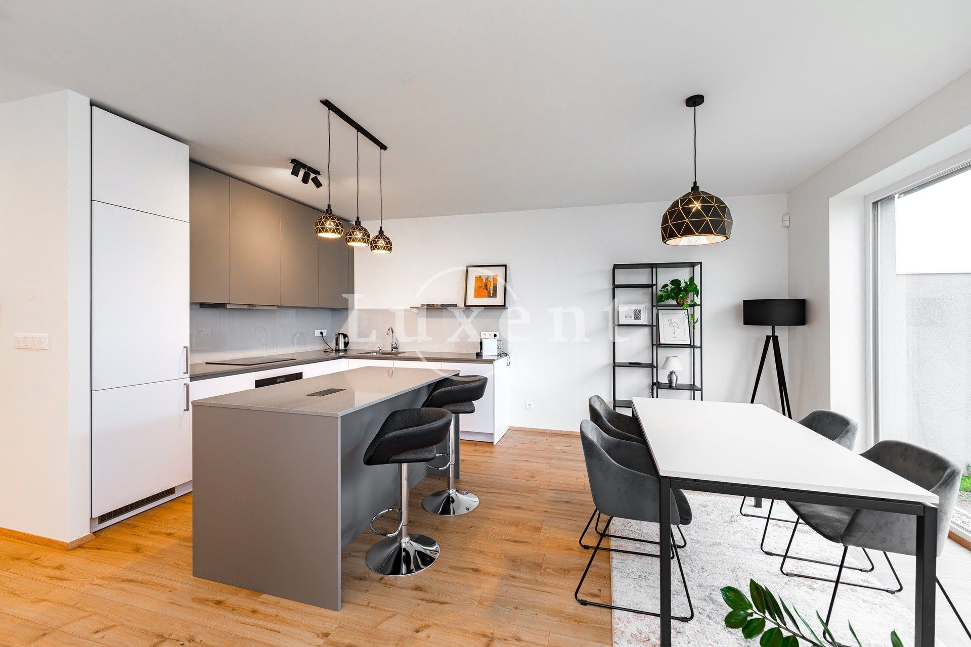 Prodej rodinný dům - Cenomanská, Chýně, 174 m²