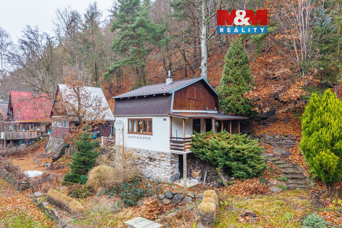 Chaty, Boč, Stráž nad Ohří, 74 m²