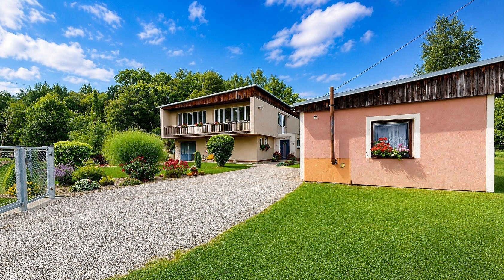 Rodinný dům, 215 m²