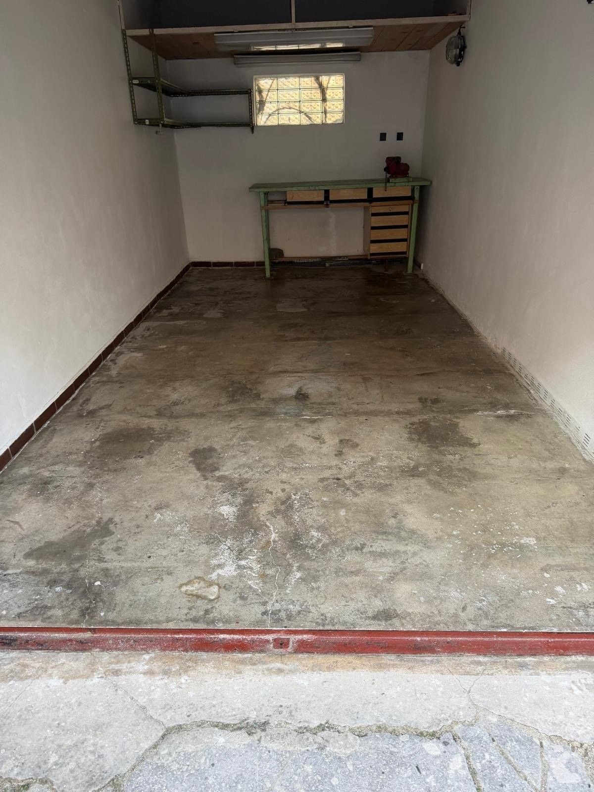 Pronájem garáž - Kosmákova, Brno, 16 m²