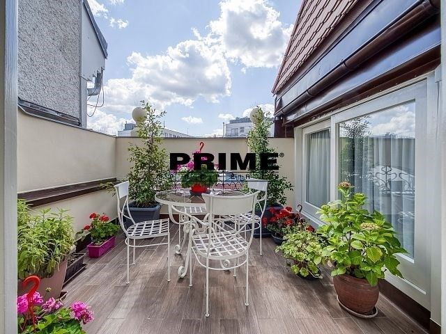 Pronájem byt 3+kk - Truhlářská, Praha, 127 m²