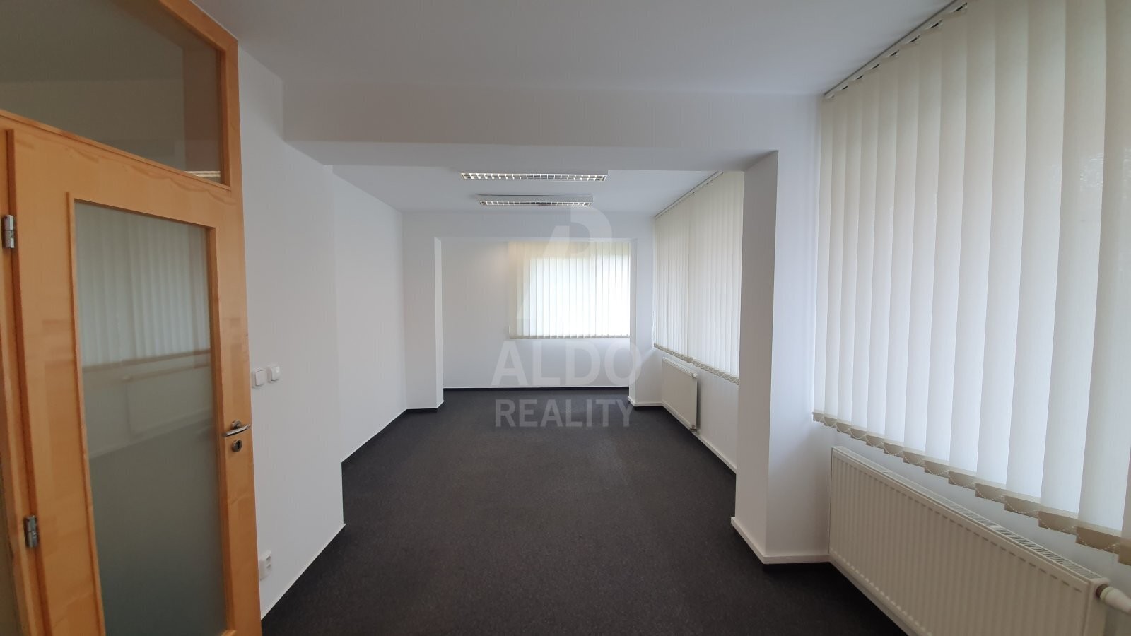 Kanceláře, Husova tř. 1436, České Budějovice 2, 89 m² - 2