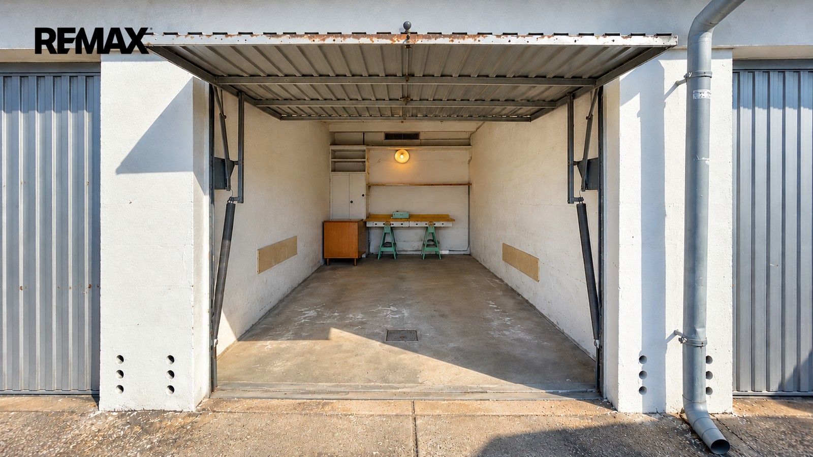 Garáž · 16 m² · Hradec Králové - 2