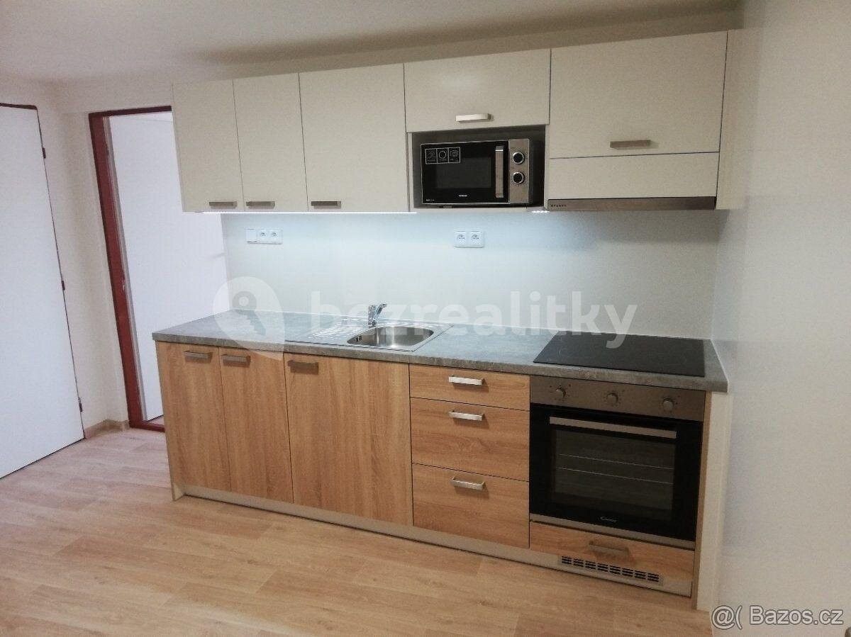 Pronájem byt - Luhačovice, 763 26