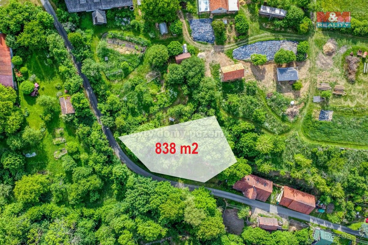 Zahrady, Skryje u Rakovníka, 270 42, 838 m²