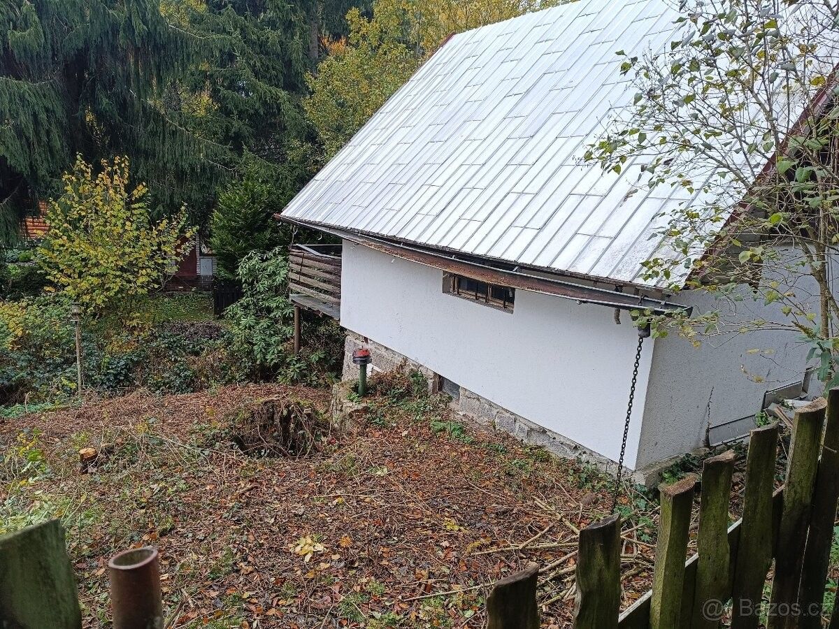 Chaty, Pyšely, 251 67