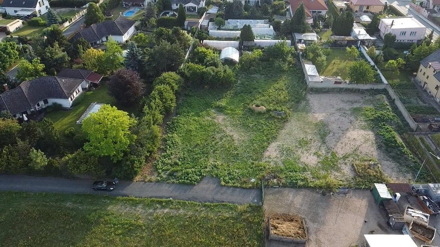 Pozemky pro bydlení, Vědomice, okres Litoměřice, Ústecký kraj - 1