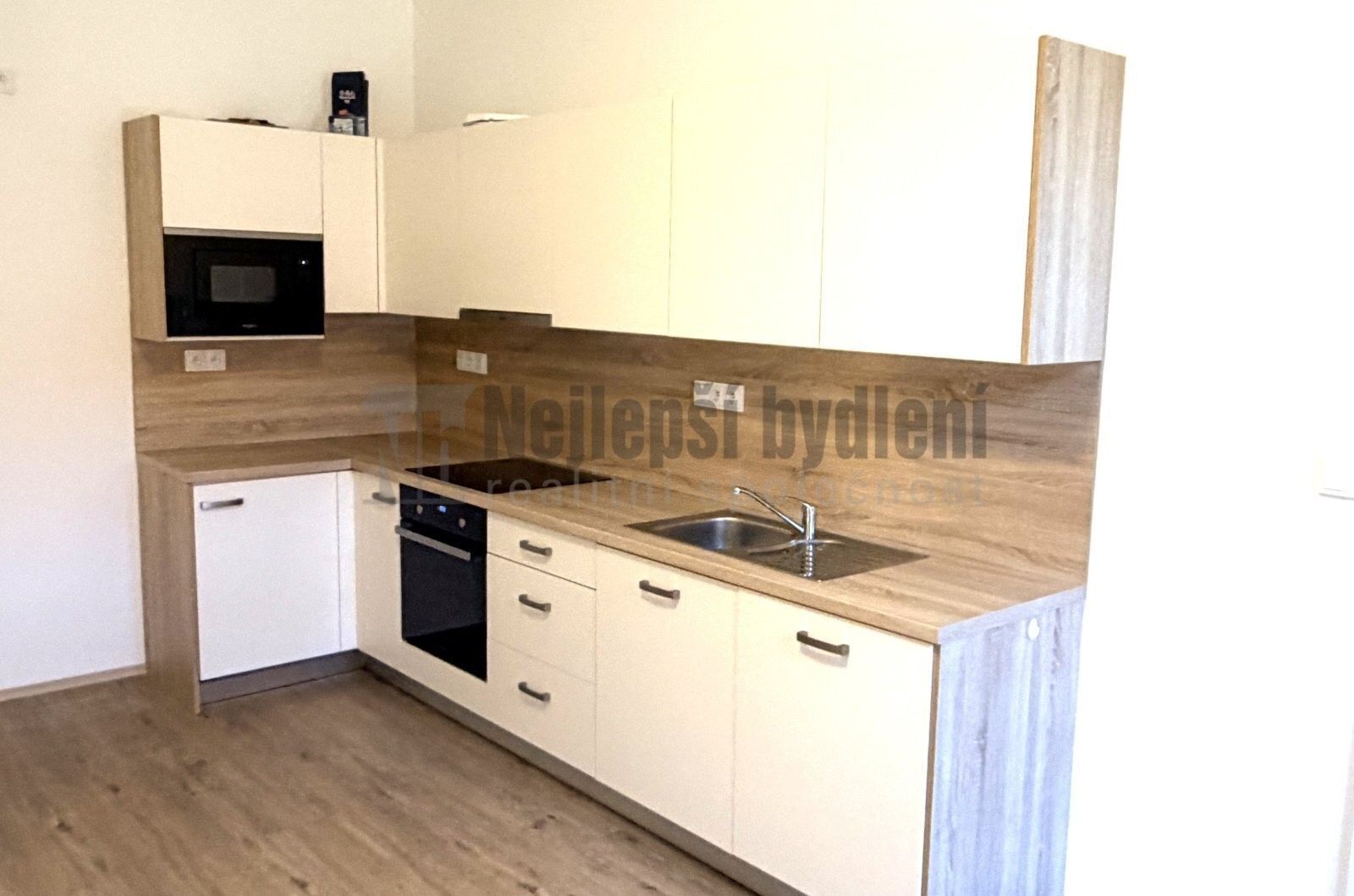3+kk, Husova, Jemnice, 70 m² - 1