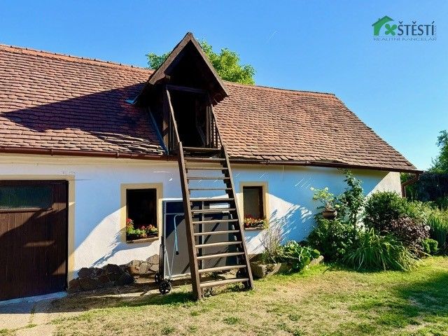 Prodej rodinný dům - Staré Hobzí, 536 m² - 5
