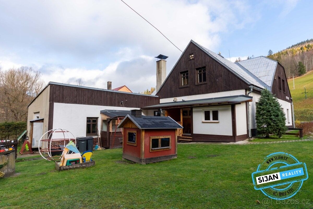 Prodej chata - Vrbno pod Pradědem, 793 26, 286 m²