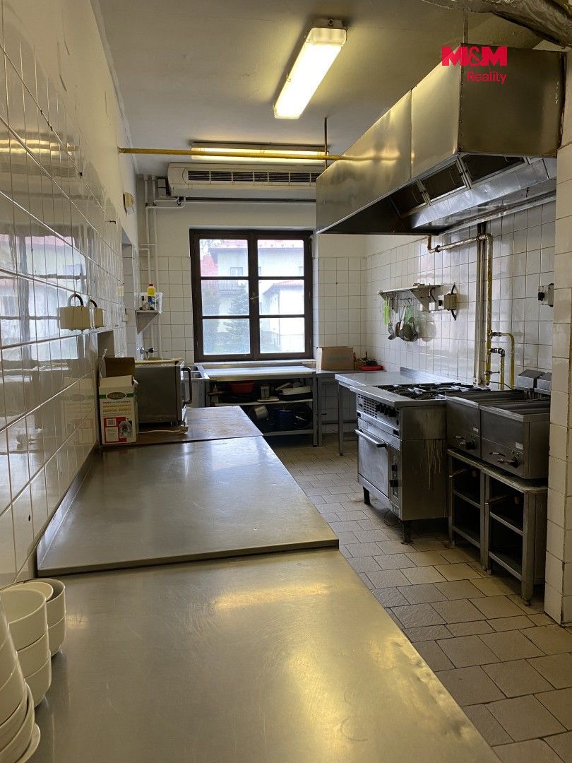 Restaurace · 220 m² · Vratislavovo náměstí, Nové Město na Moravě - 4