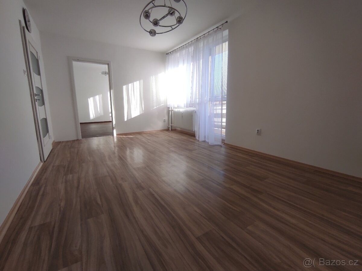 Byty, Tábor, 390 02