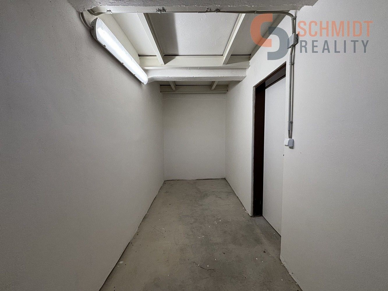 Sklady, Břeclav, 23 m² - 1