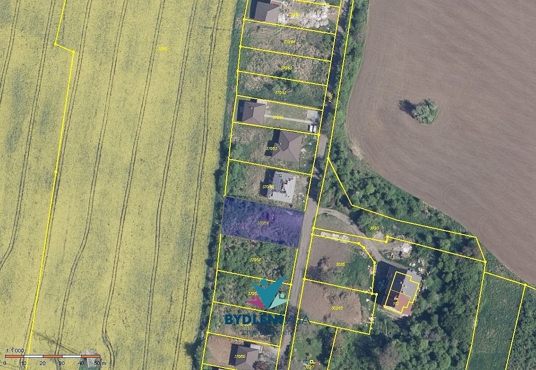 Pozemek pro bydlení, 826 m²